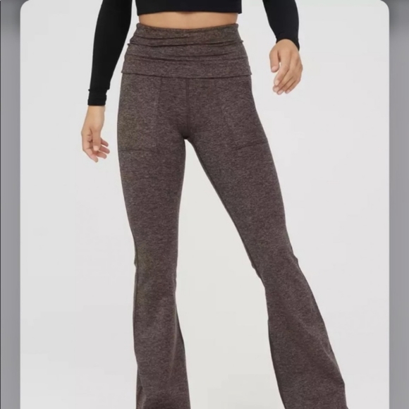 aerie Pants & Jumpsuits Offline By Aerie The Hugger High Waisted